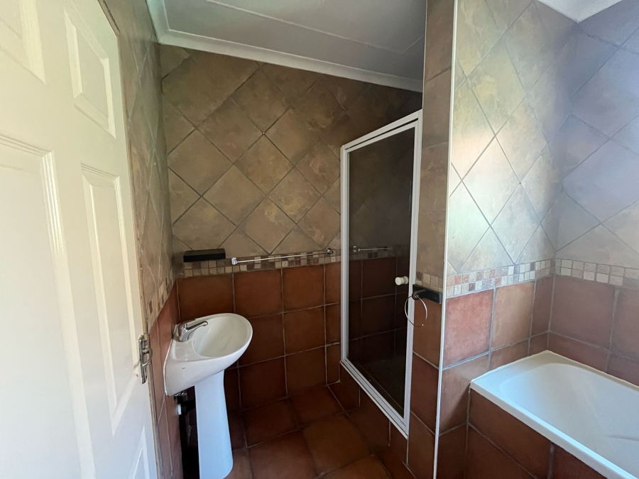 4 Bedroom Property for Sale in Waterkloof A H North West